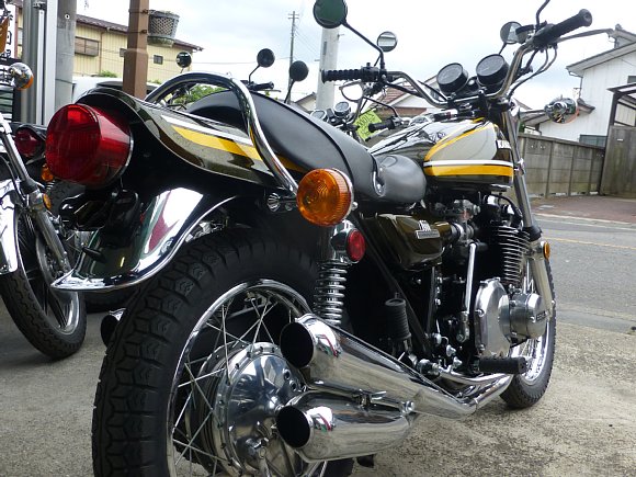 飯島モータース 販売車両 74年 Z1 イエロータイガー